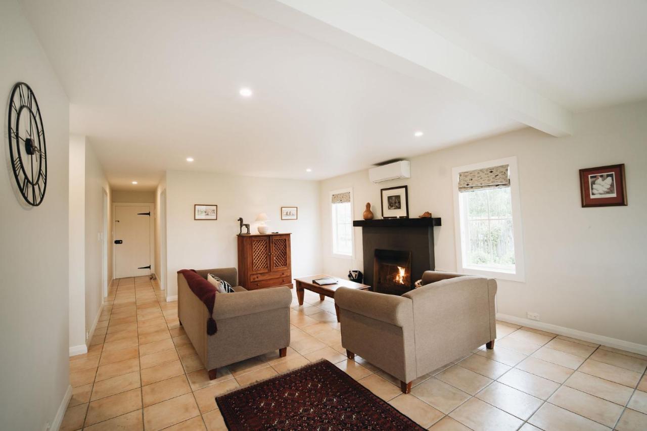 Brackenridge Country Retreat & Spa Martinborough Exteriör bild